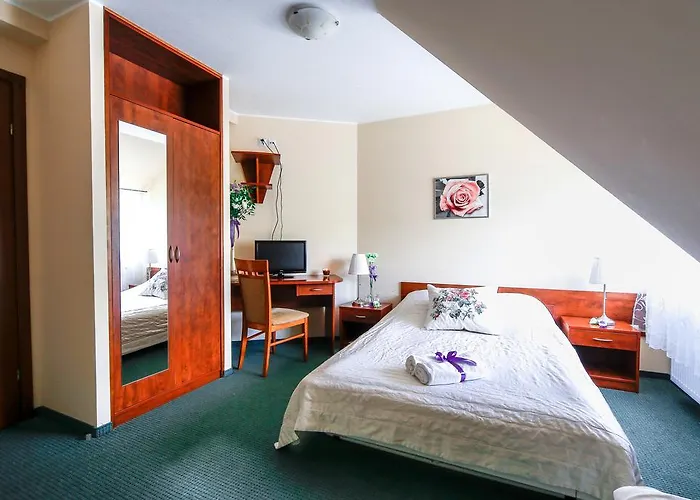 Oda ve Kahvaltı Zameczek Mysliwski Darz Bor