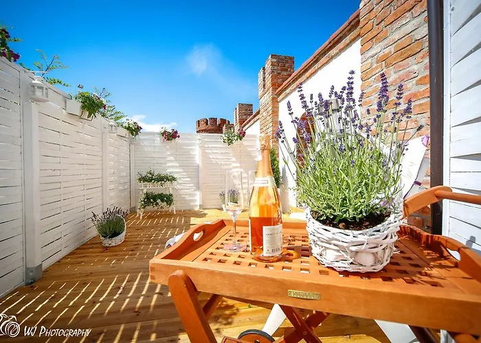 Oda ve Kahvaltı Zameczek Mysliwski Darz Bor *